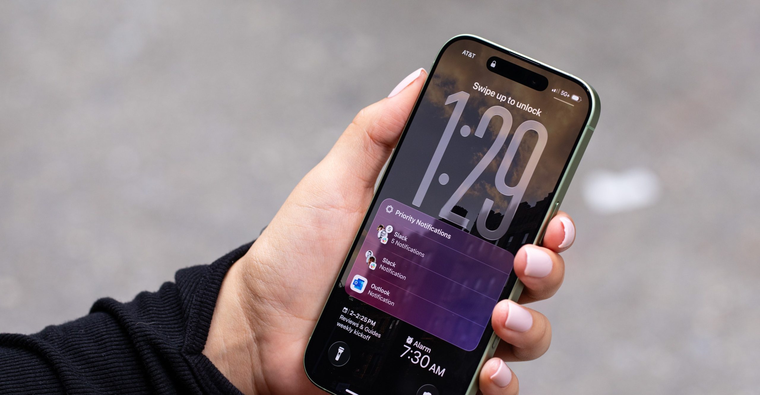 iOS 26.2 Just Dropped, and It’s the Kind of Update That Quietly Makes Your iPhone Feel New Again