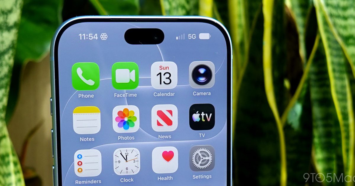 iPhone 18 Pro Max on AT&T: update today, but plan for a swap if you have ever seen SOS